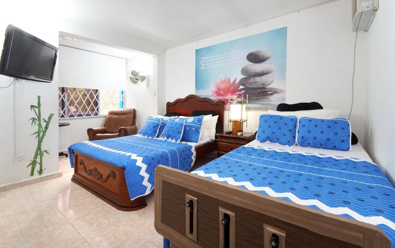 Hostal Tequendama Martha Santamaria Кали Экстерьер фото